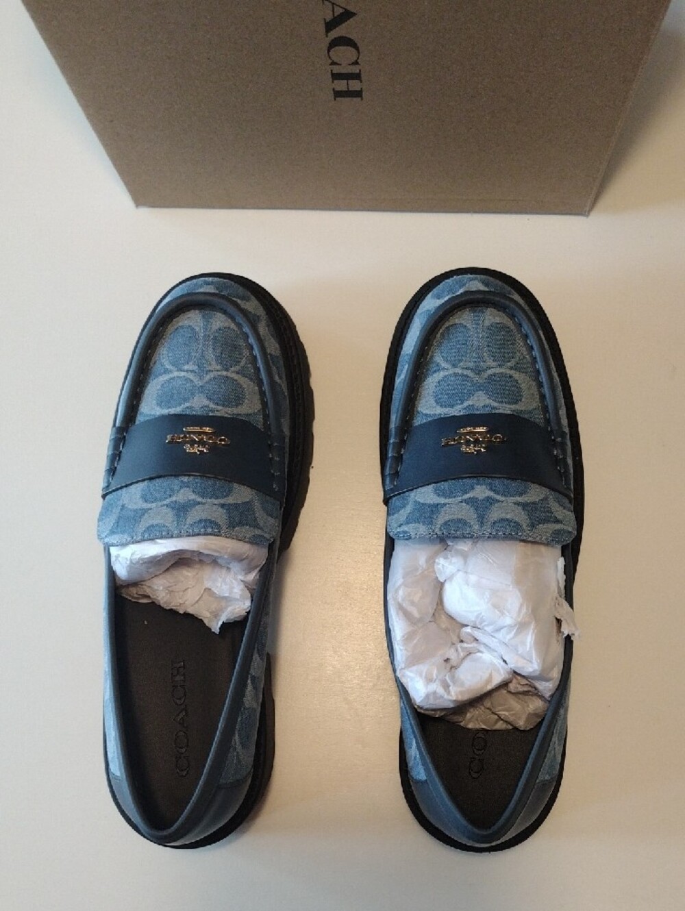 COACH Womens Denim Signature Penny Loafers. Pre-owned, Excellent Condition. - Picture 6 of 7